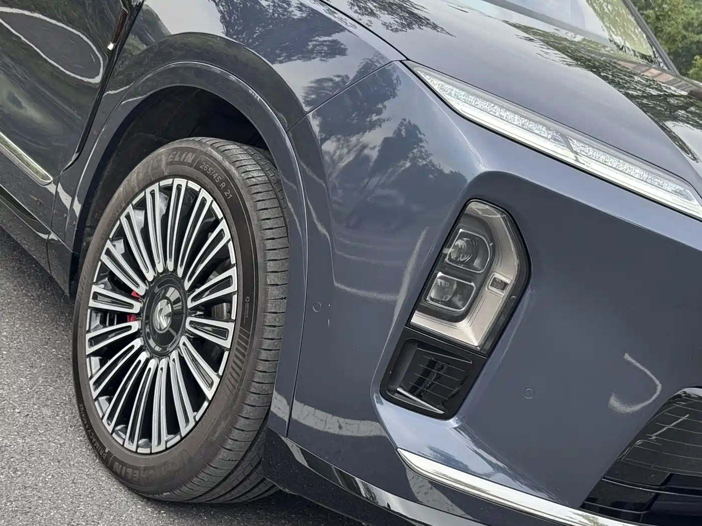 NIO ES8 2025 2025 Model 6-Seat Executive Luxury Edition