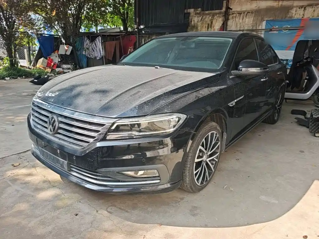Фото 2 - Volkswagen Lavida