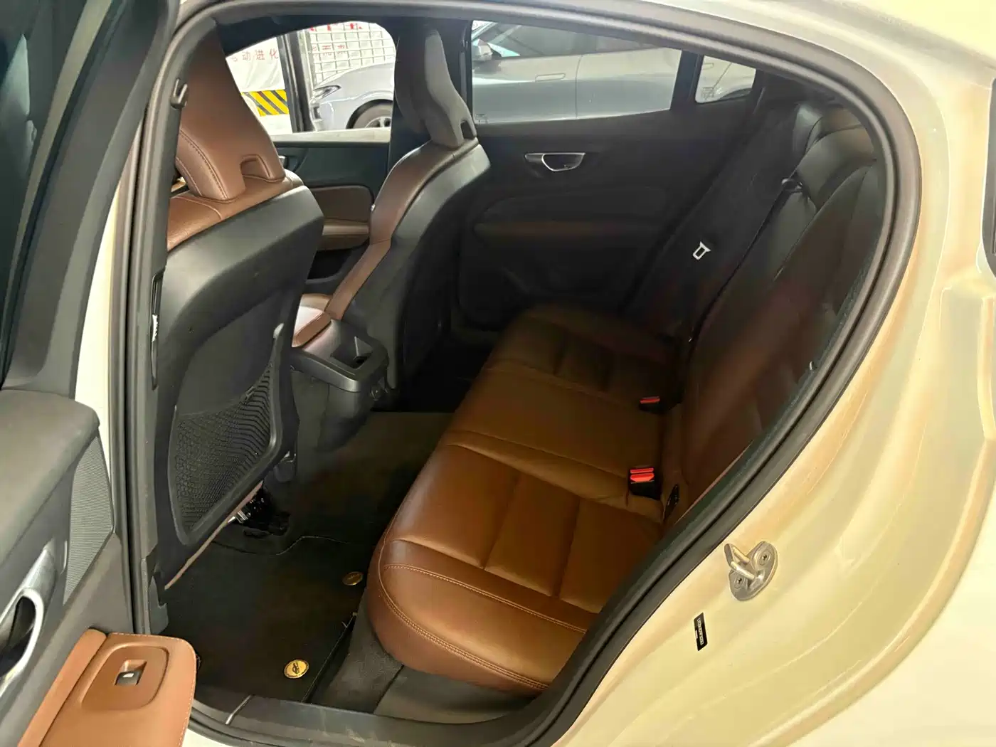 Volvo S60 2024 2024 B4 Elegance Luxury Edition