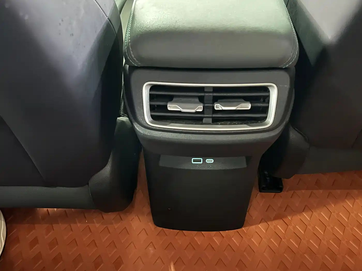 BYD Qin L 2026 2026 DM-i 128KM Progressive