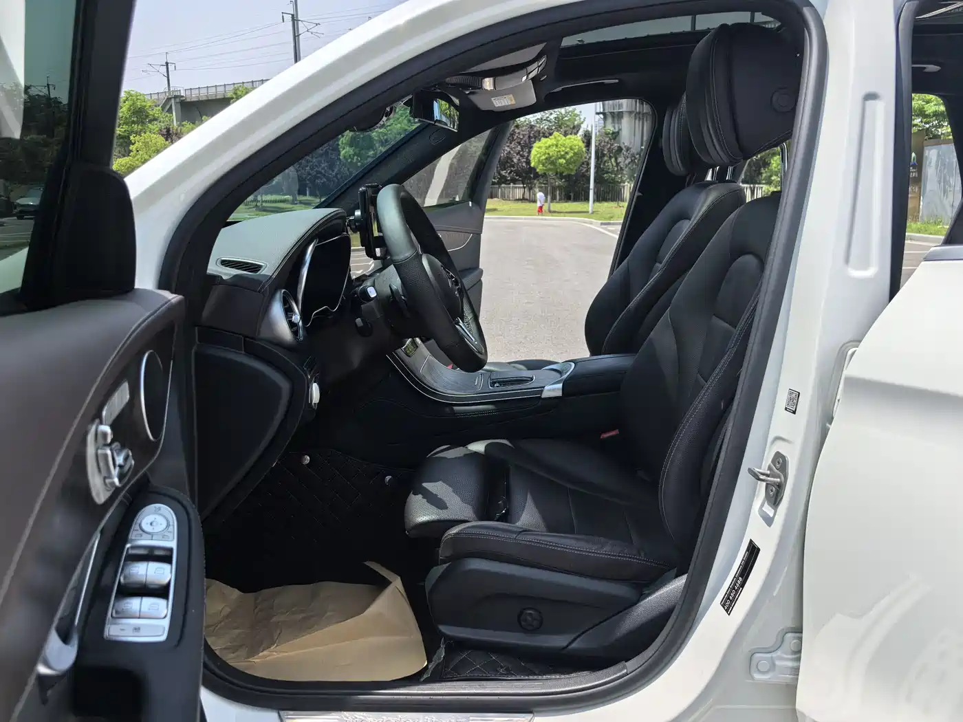 Mercedes-Benz GLC 2020 GLC 300 L 4MATIC Dynamic фото 9