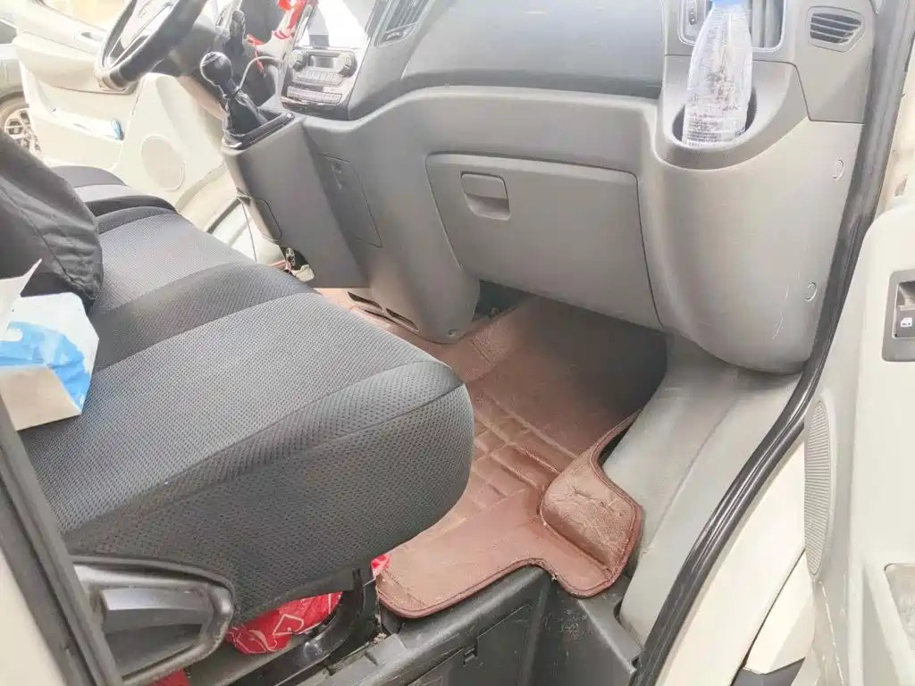 Foton Tuyano 2020 2019 2.8T E5 Van 4J28TC3