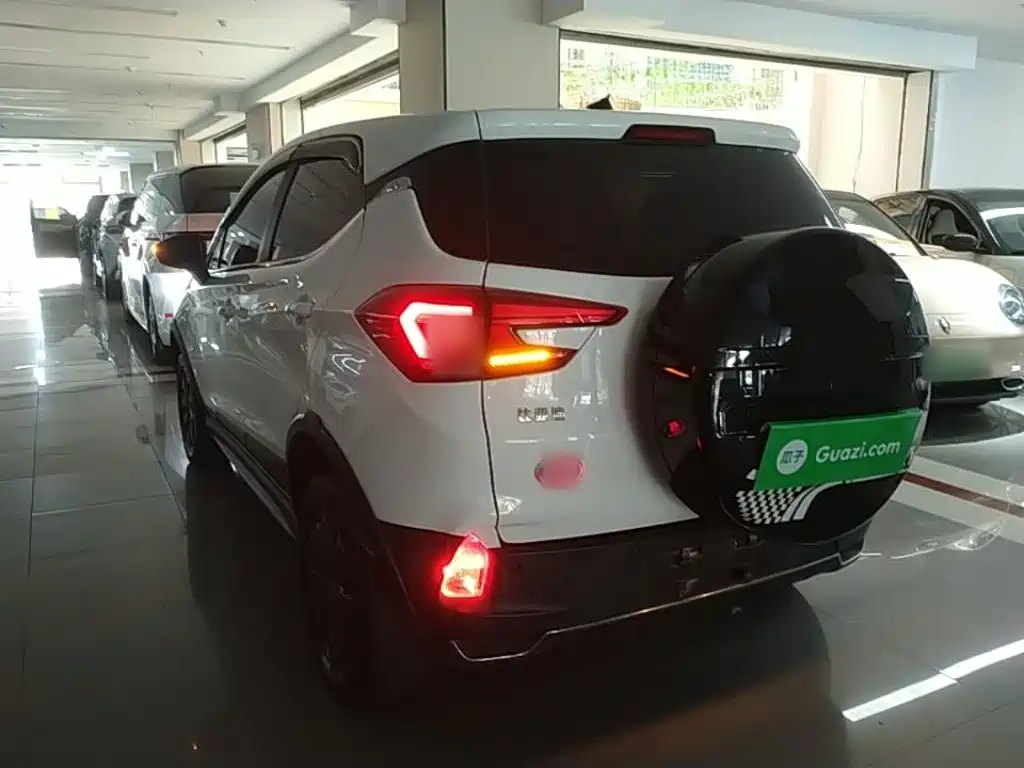 BYD Yuan New Energy 2020 2019 EV535 Smart Connected Trend Leader Type