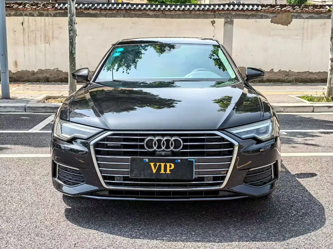 صورة 2 - Audi A6L