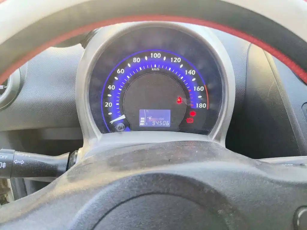 BYD F0 2013 2012 1.0L Yue Cool