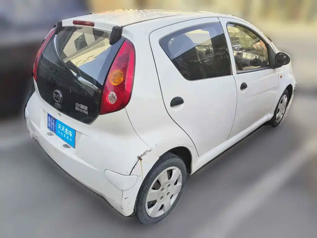 BYD F0 2013 2012 1.0L Yue Cool