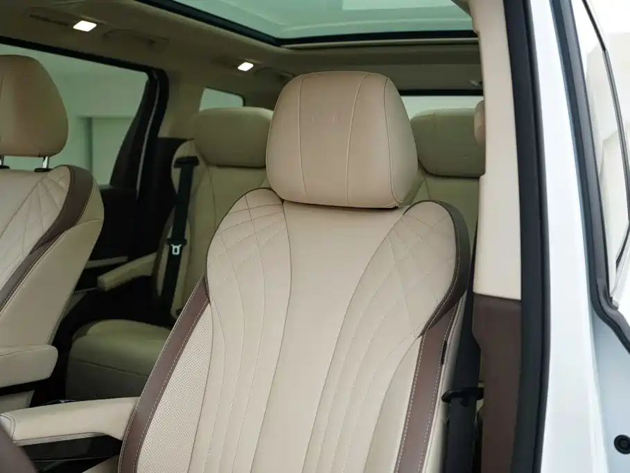 Besturn M9 2023 2023 Model 2.0T Supreme Edition