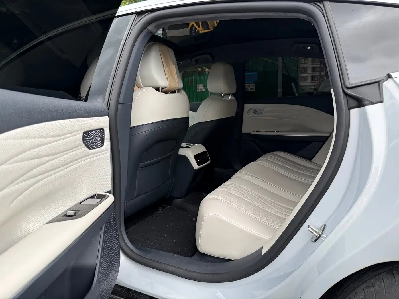 Geely Galaxy Galaxy E8 2024 2024 665km RWD Starship Voyager Edition