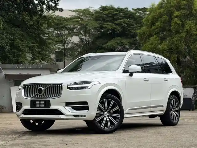 Volvo XC90 2023