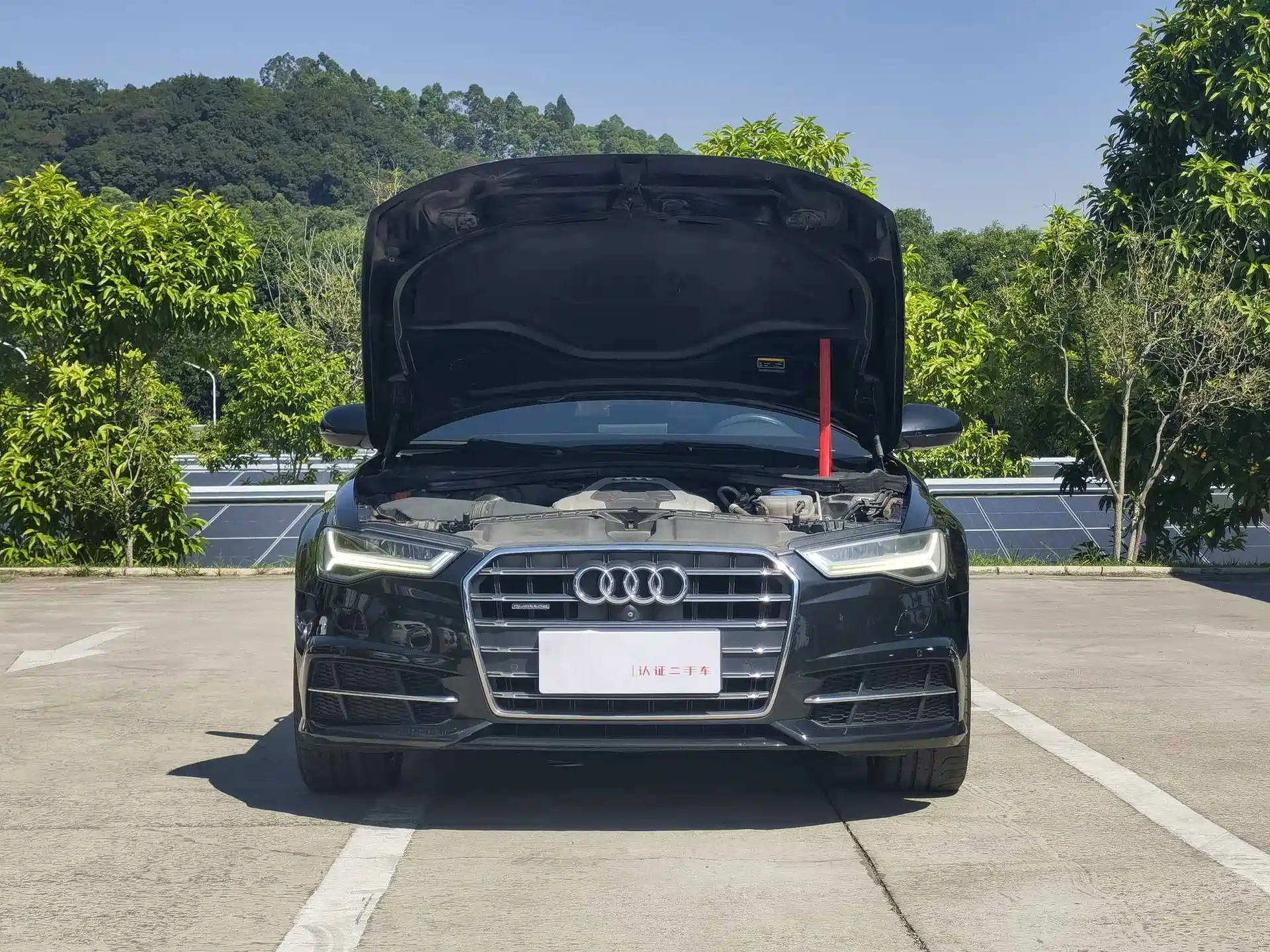 Photo 24 - Audi A6L