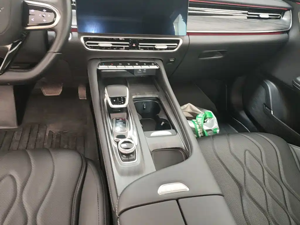Chery Arrizo 8 PRO 2025 2025 Pro 1.6T Luxury Model+