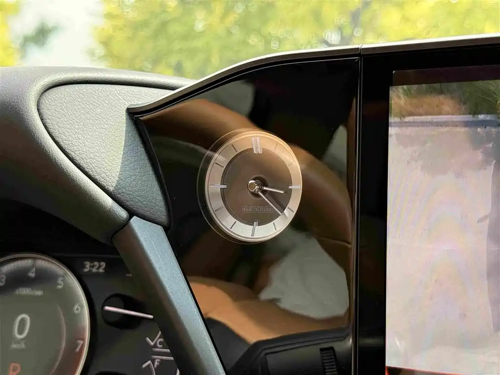 Lexus ES 2025 2025 200 Ultimate Edition