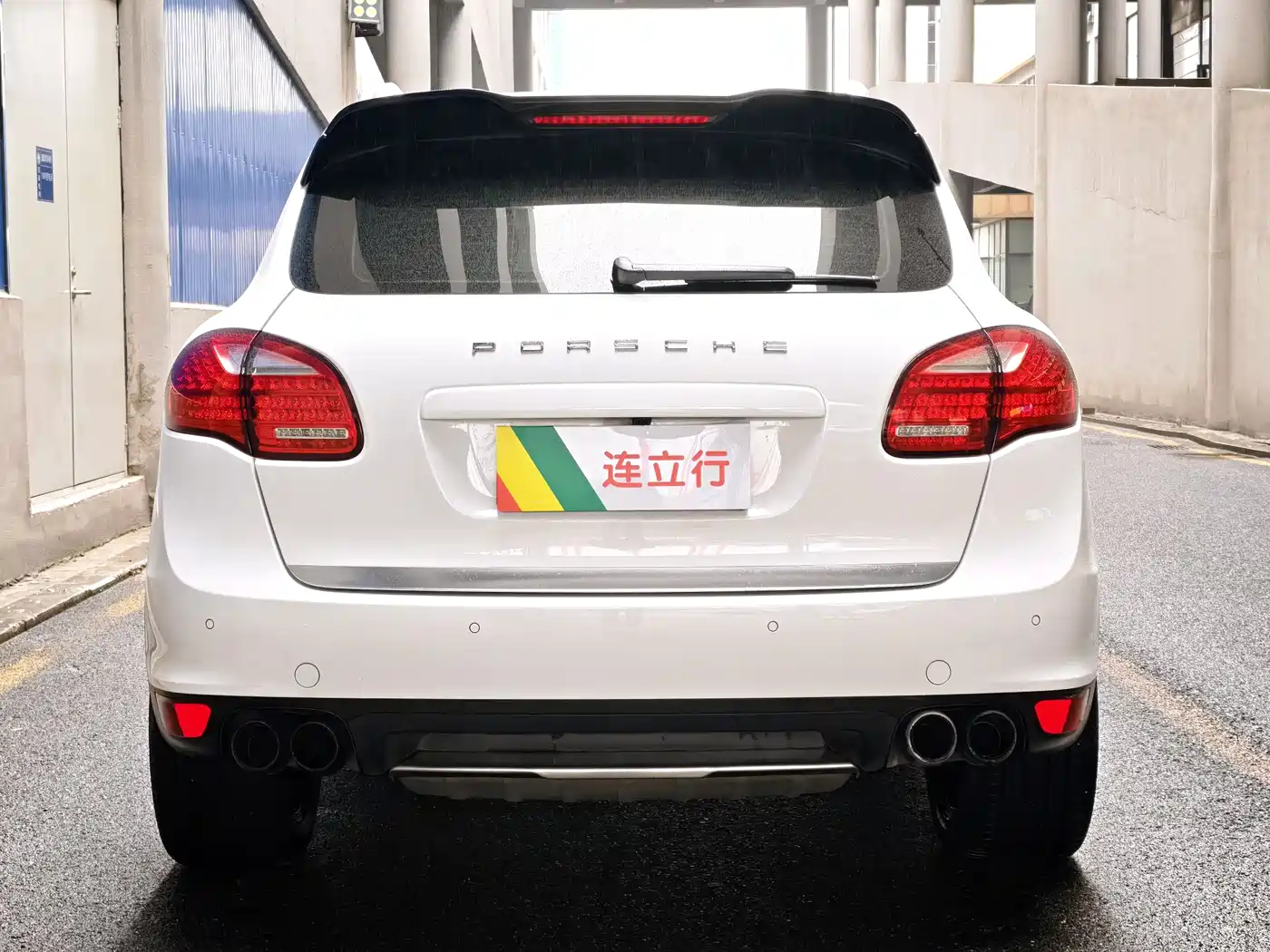 Porsche Cayenne 2014 Cayenne Platinum Edition 3.0T фото 5