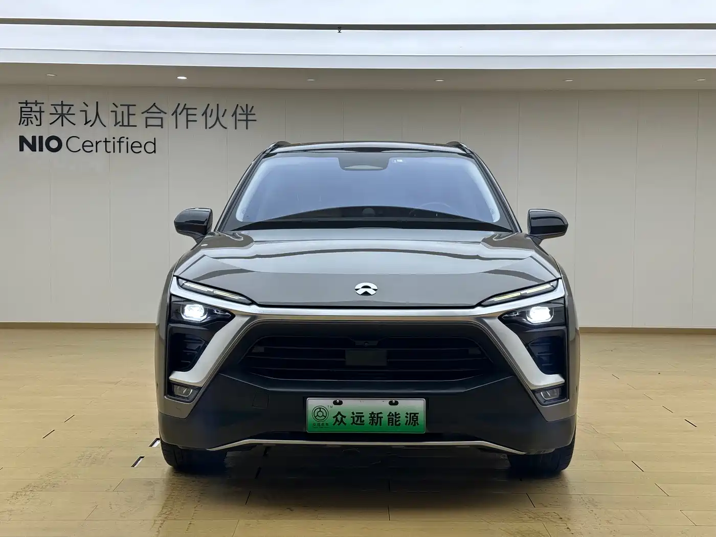 NIO ES8 2018 2018 Founder Edition