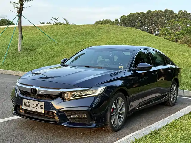 Honda Inspire 2019 260TURBO Deluxe Edition China VI