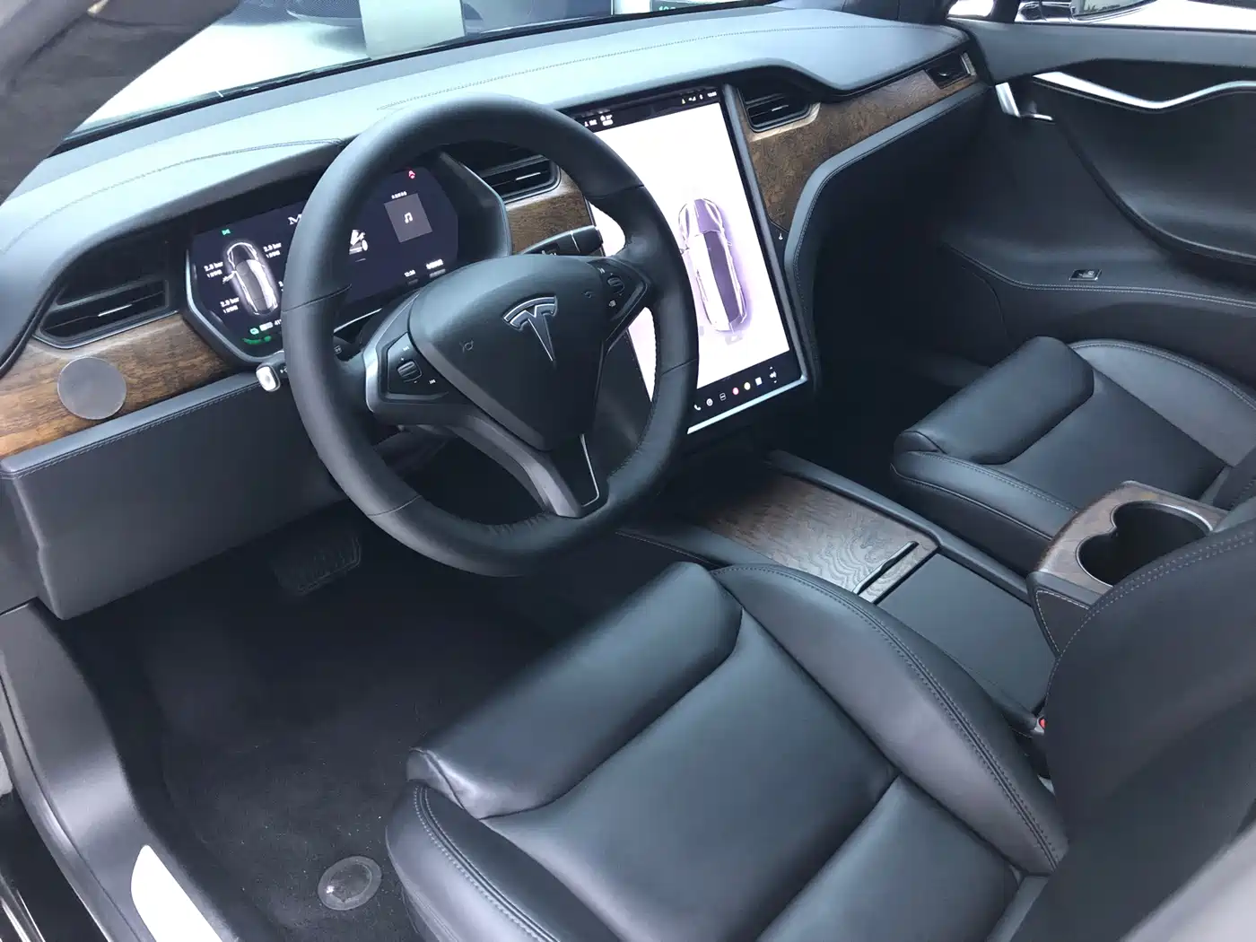 Фото 9 - Tesla Model S