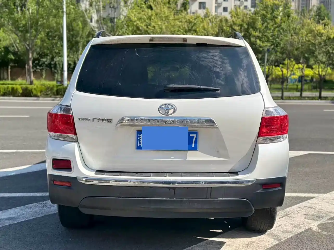 Фото 8 - Toyota Highlander