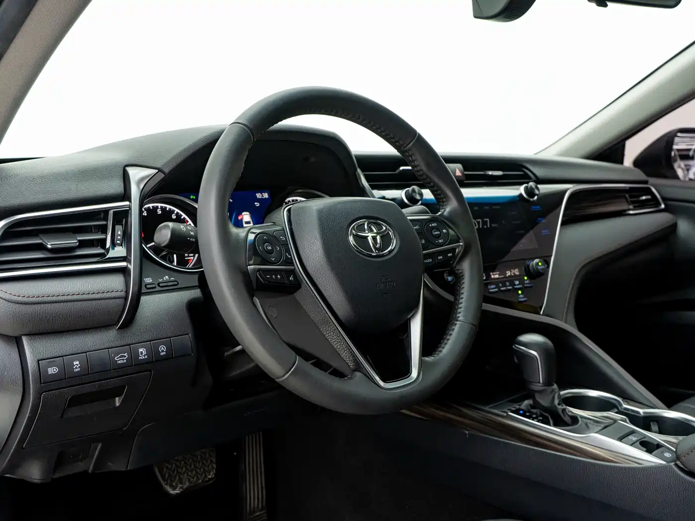 Toyota Camry 2019 Facelift 2.0G Luxury Edition фото 4