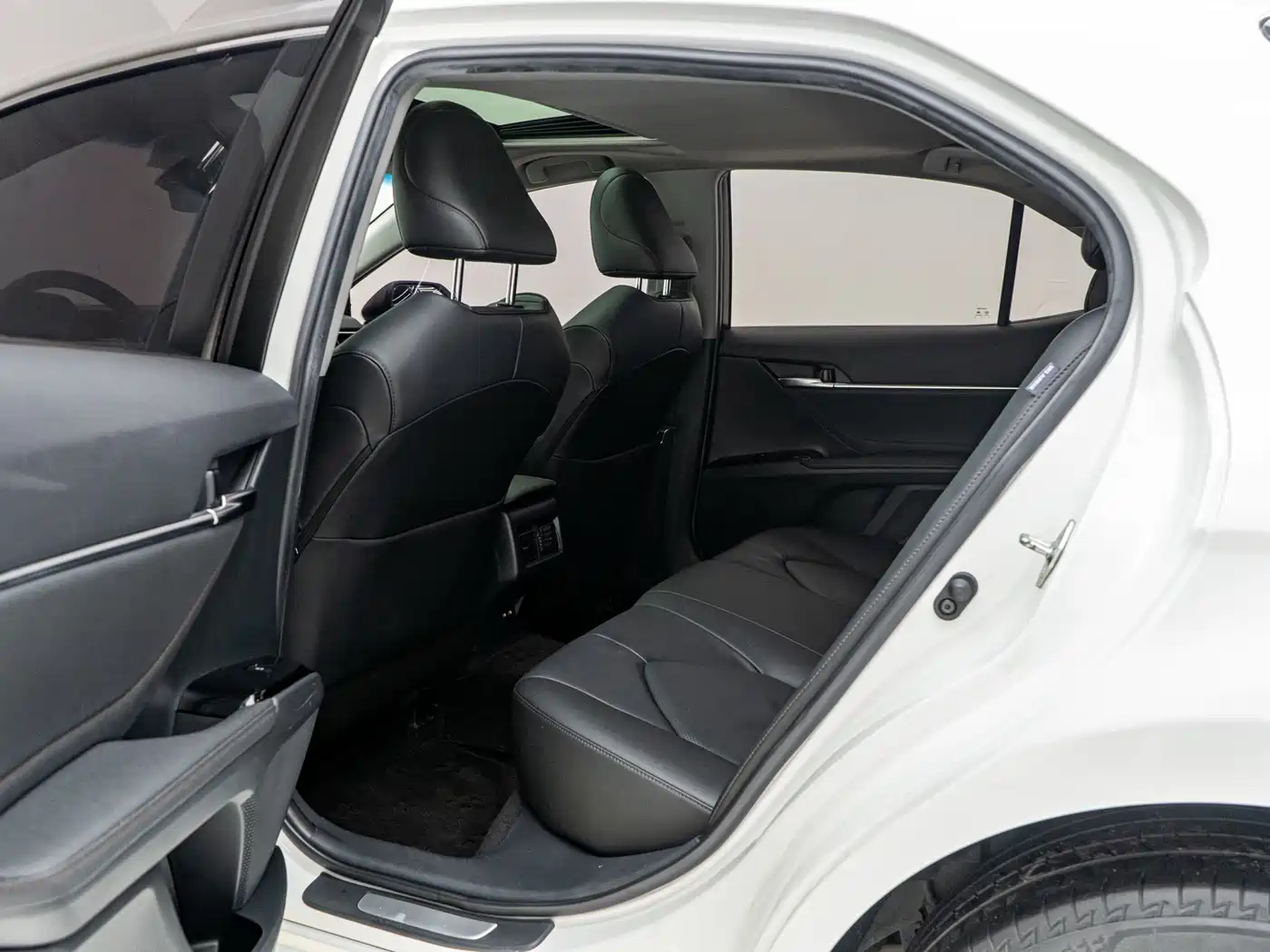 Toyota Camry 2019 Facelift 2.0G Luxury Edition фото 6