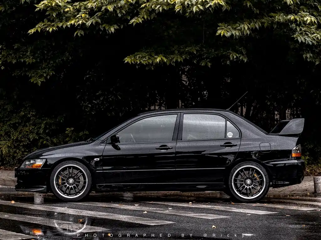 Mitsubishi Lancer 2006 2.0T EVO IX фото 3
