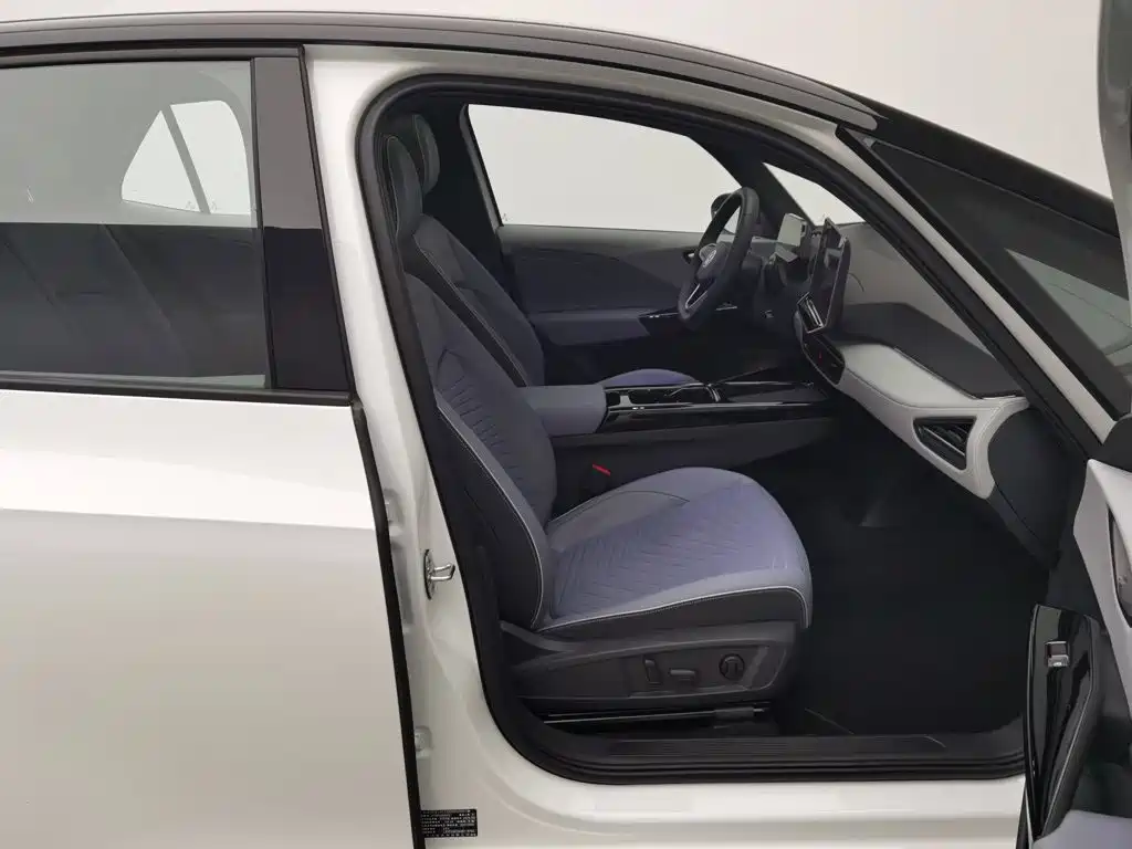 Volkswagen ID.3 2025 2025 Facelift Smart Outstanding Edition