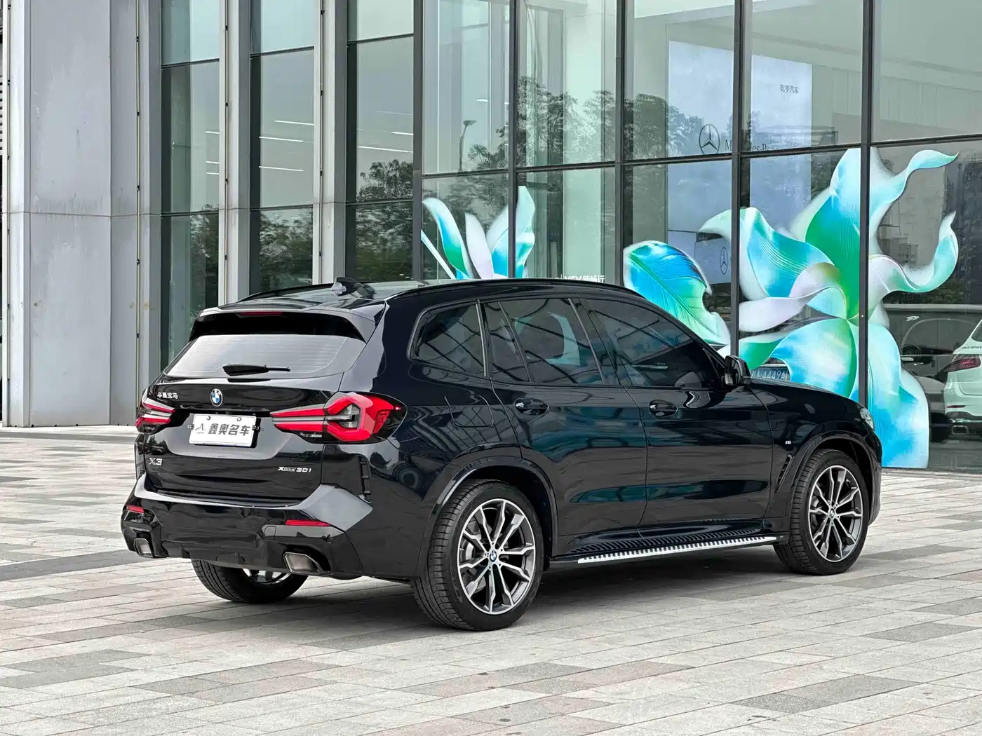 BMW X3 2023 xDrive30i Leading M Night Package фото 4