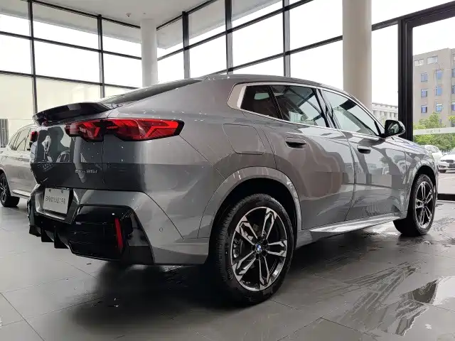 BMW X2 (Import) 2025 2024 sDrive25i M Sport Package