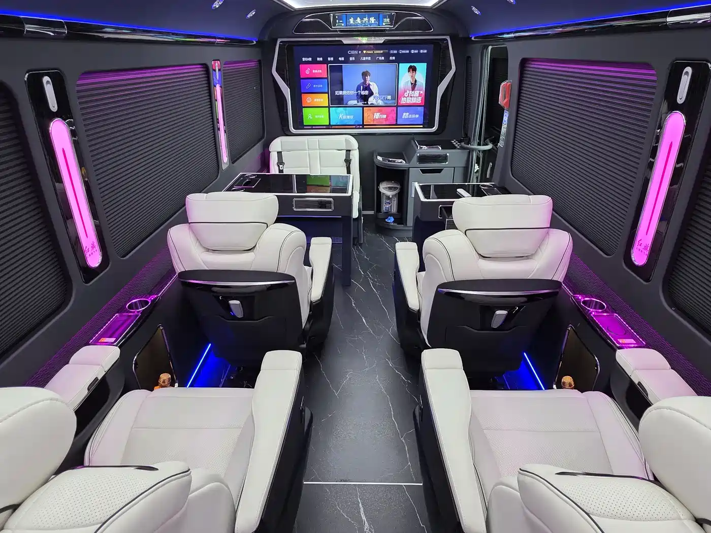 Hongqi Guoyue 2024 3.0T Flagship Edition 17-seater фото 4