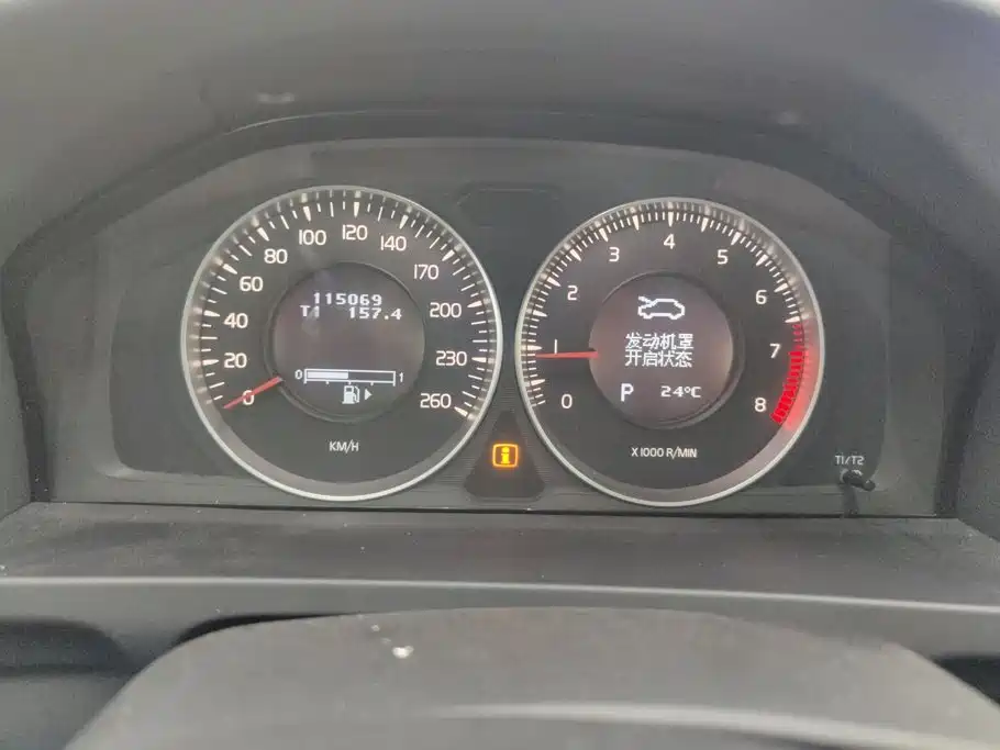 Volvo S60 (Import) 2012 2013 Model T5 Comfort Edition