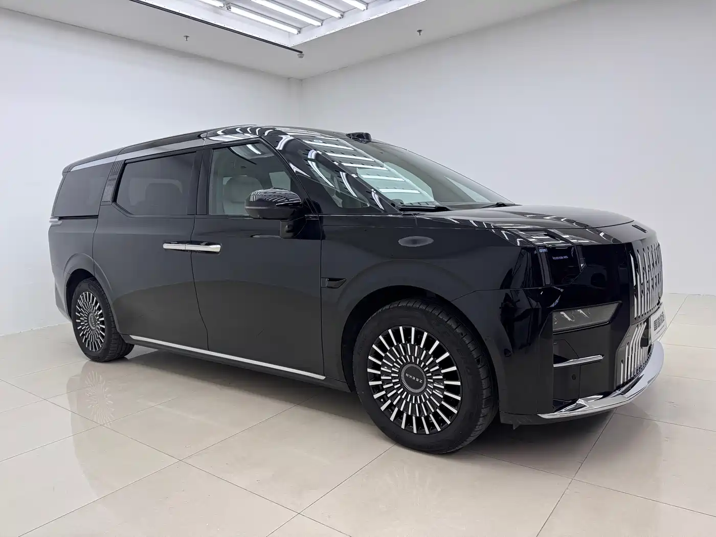 ZEEKR EXTREME KRYPTON 009