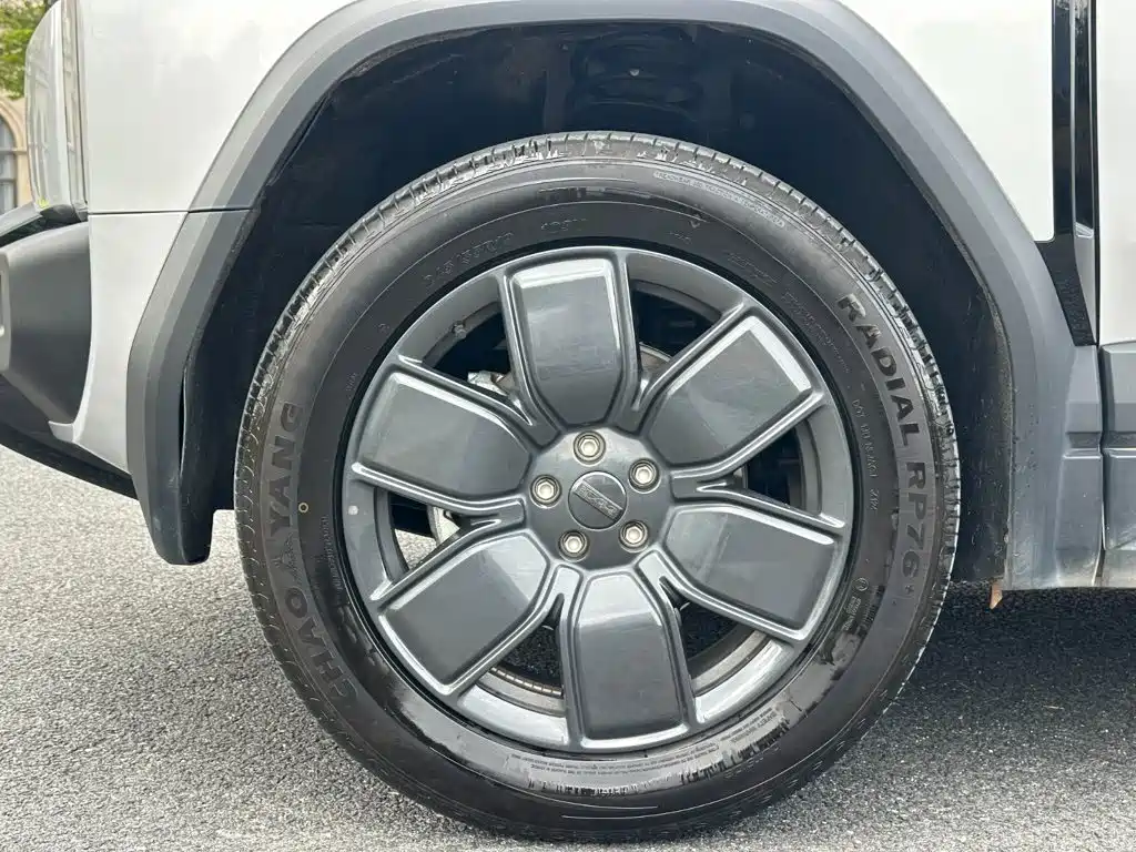 Photo 18 - iCAR 03T