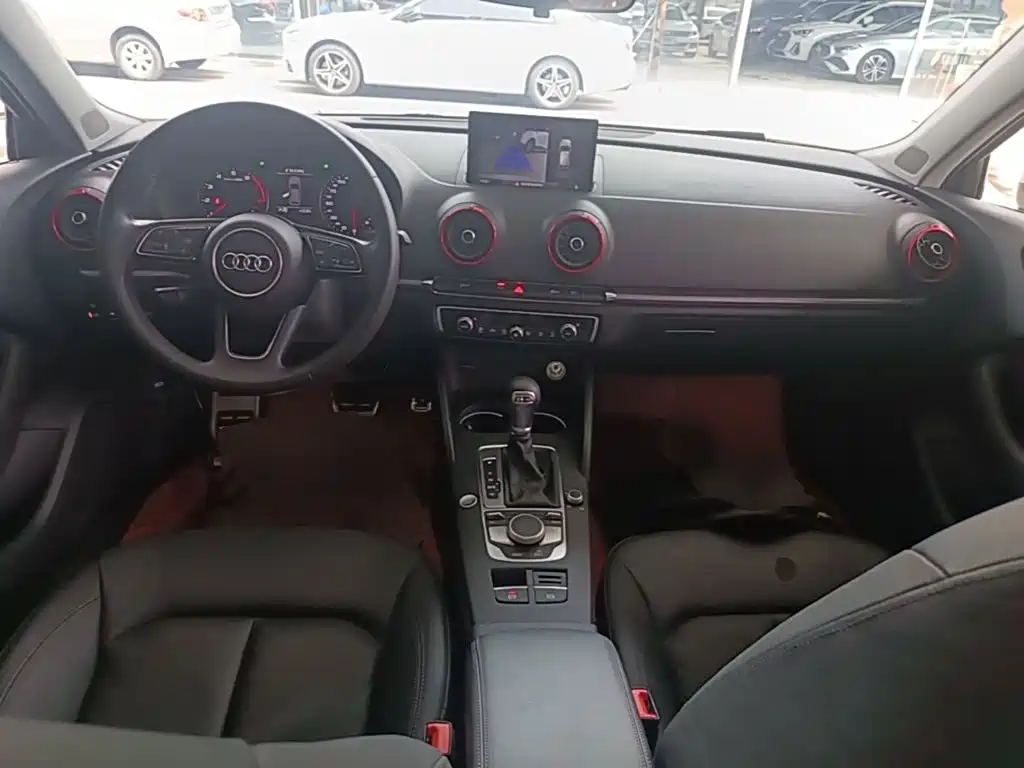 Фото 10 - Audi A3