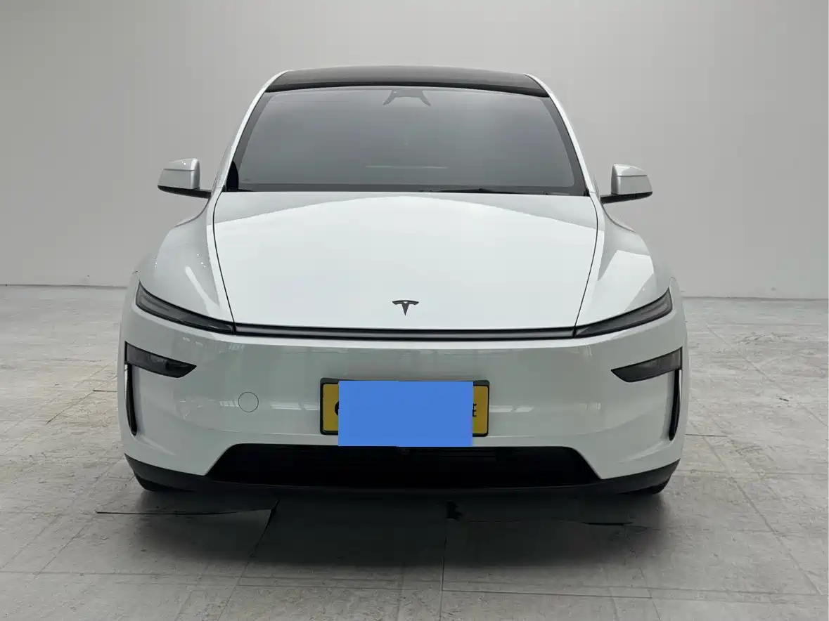 Tesla Model Y L 2025 2025 Facelift Long Range AWD