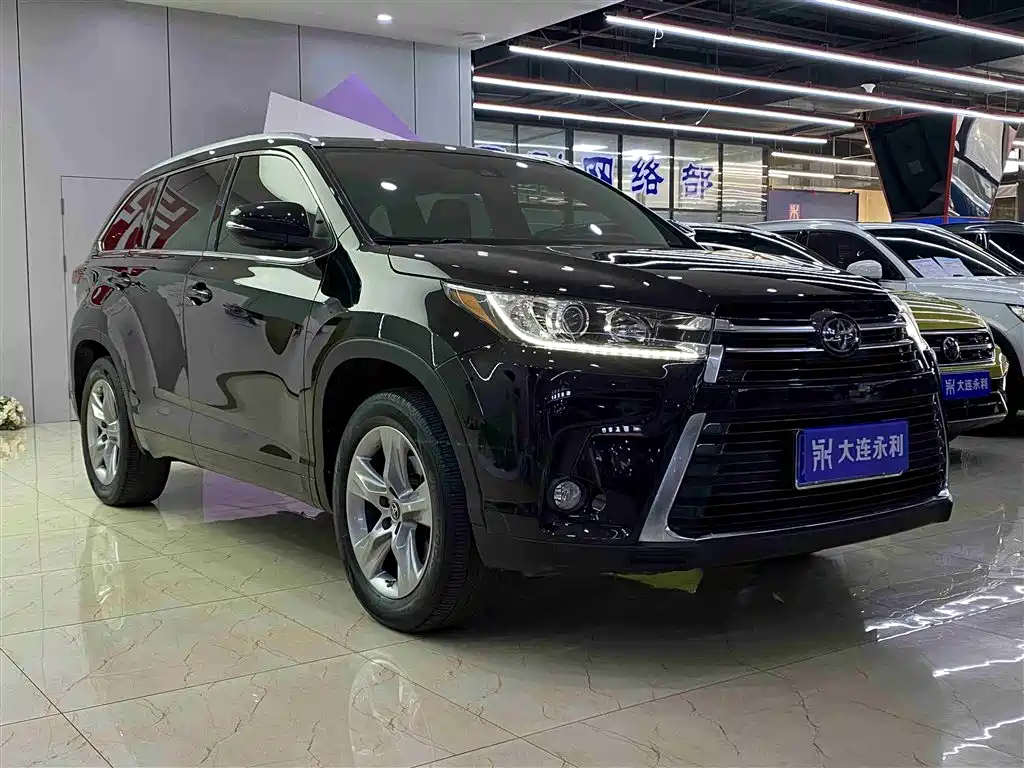 Toyota Highlander 2021 2.0T AWD Premium 7-Seater фото 3