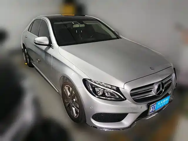 Mercedes-Benz C-Class 2015 Facelift C 200 L Sport — фото 3