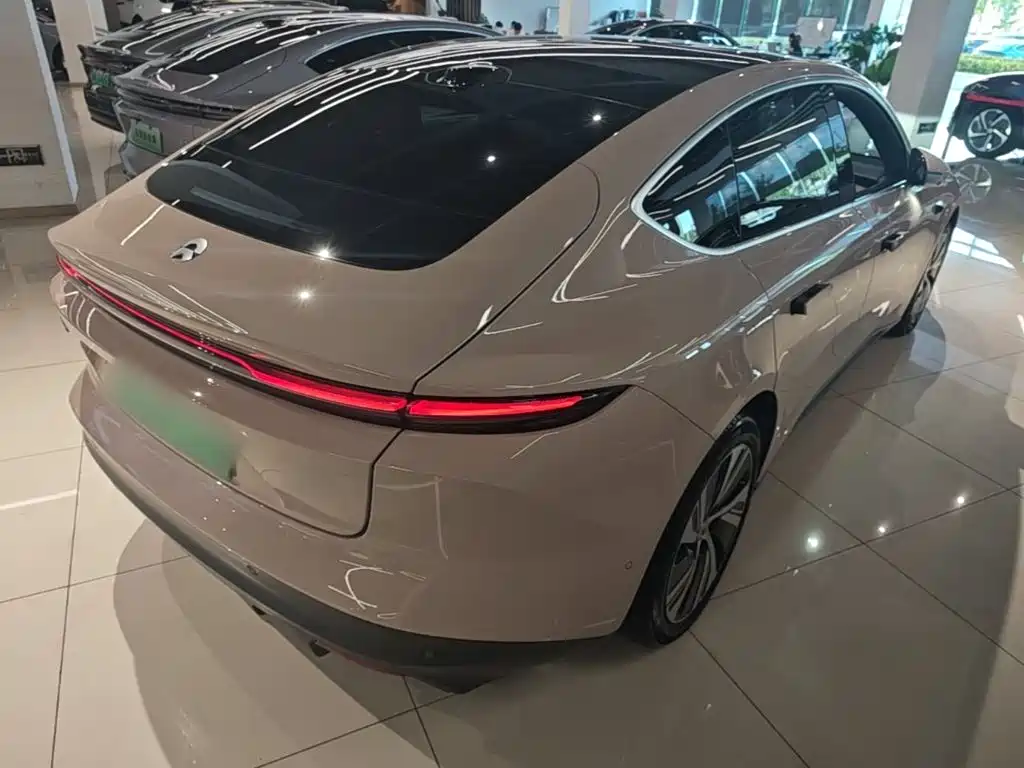 Фото 7 - NIO ET5