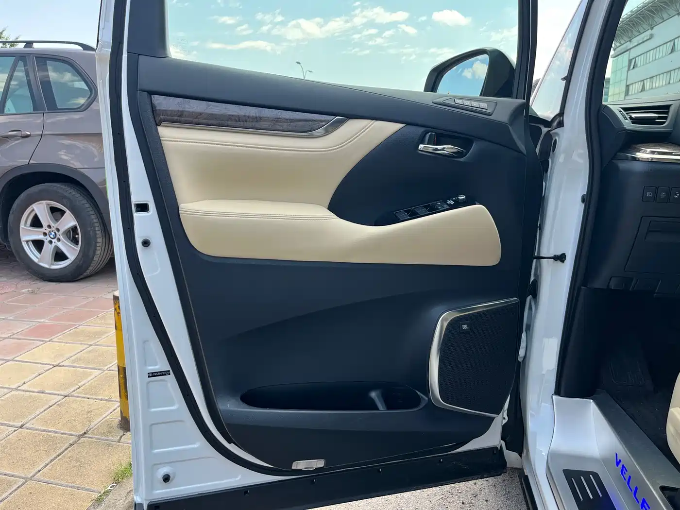 Toyota Vellfire 2023 2023 Crown Hybrid 2.5L HV Ultimate