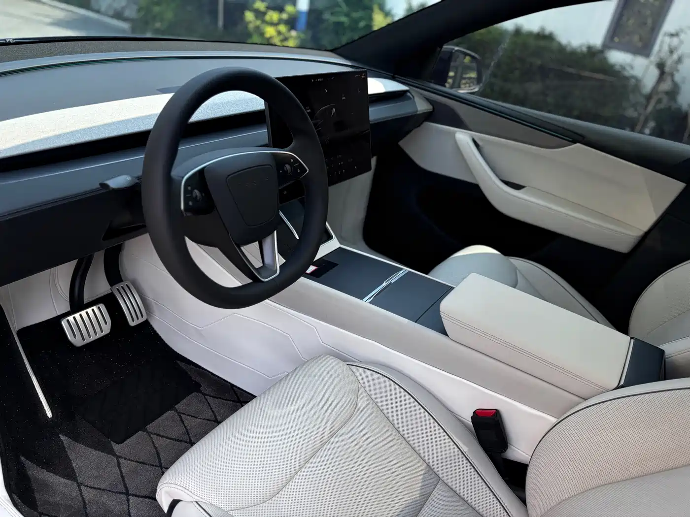 Tesla Model Y L 2026 2025 Facelift Long Range AWD