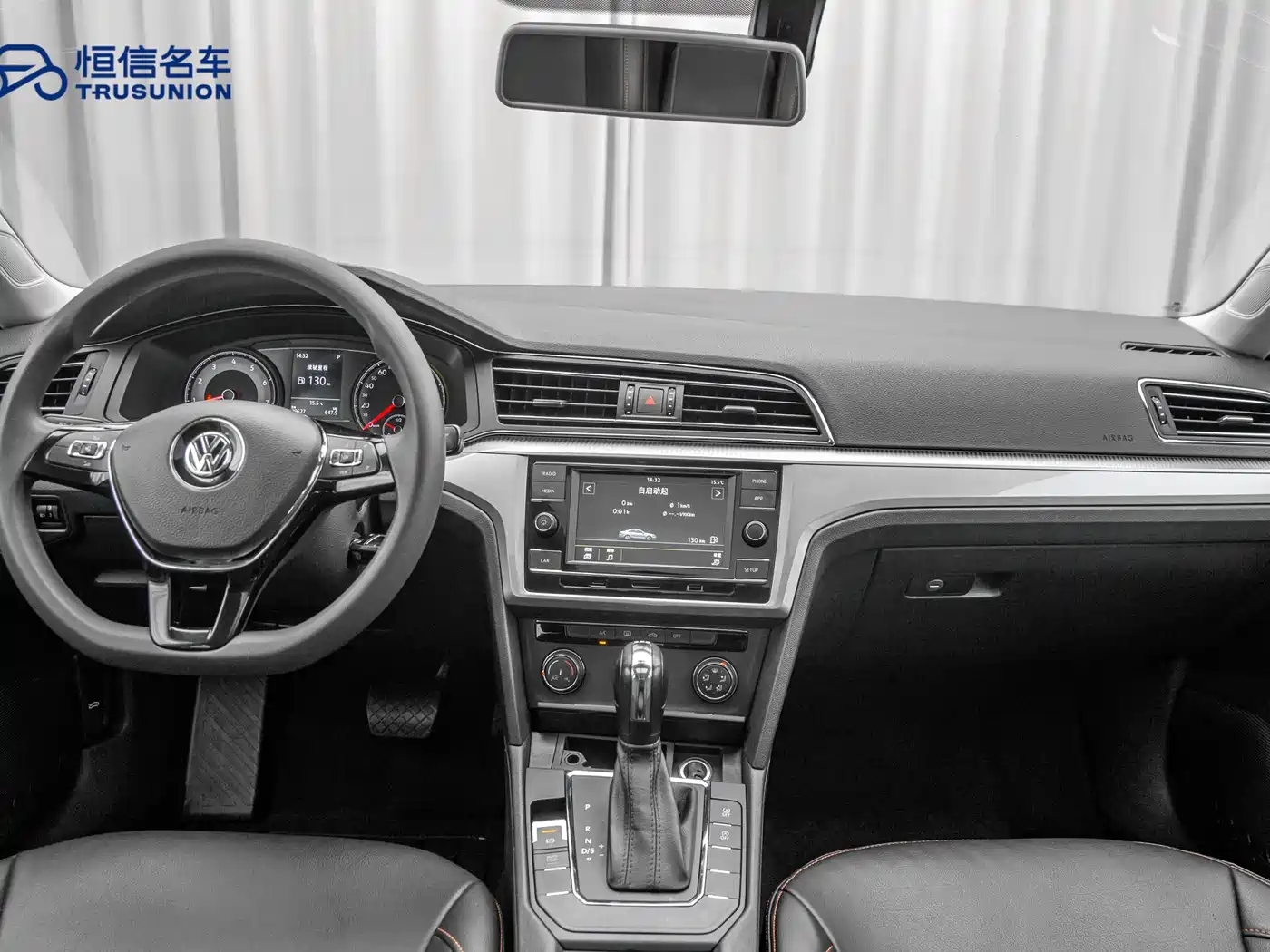 Volkswagen Lamando 2019 230TSI DSG Fashion Edition China VI фото 12