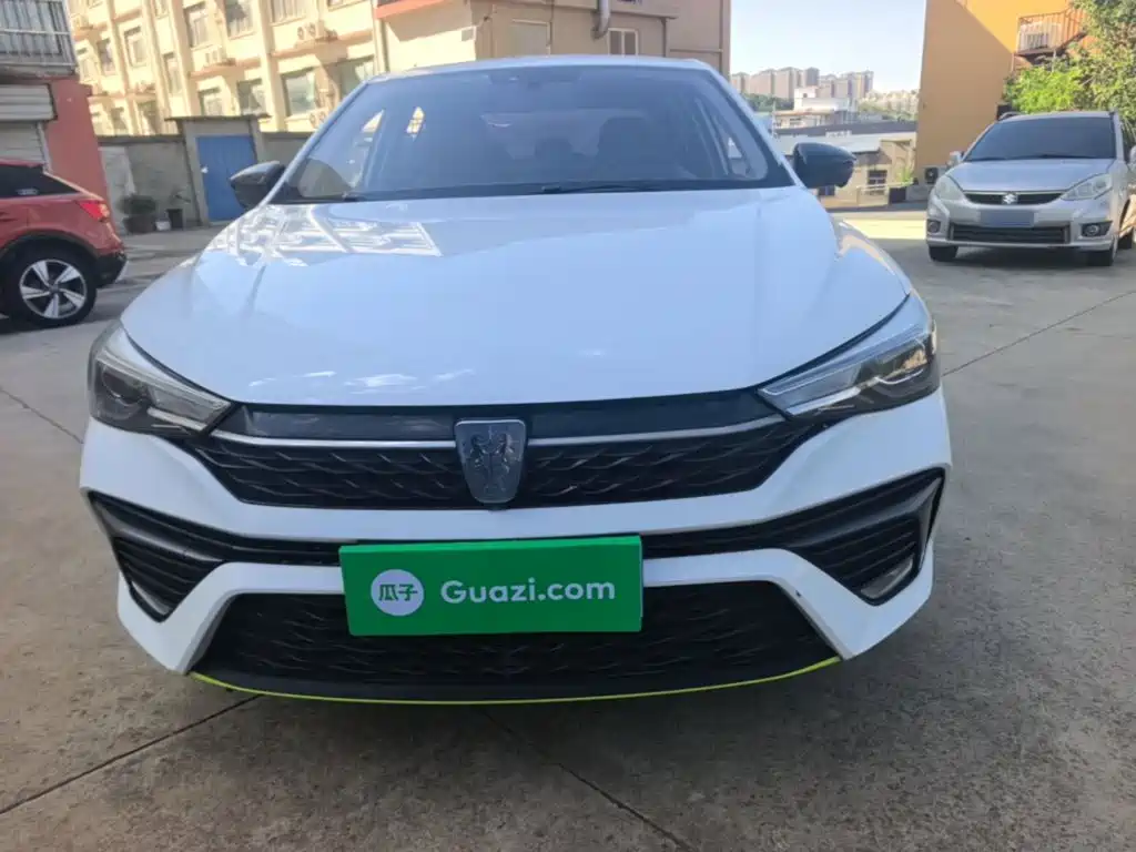 Фото 3 - Roewe i5
