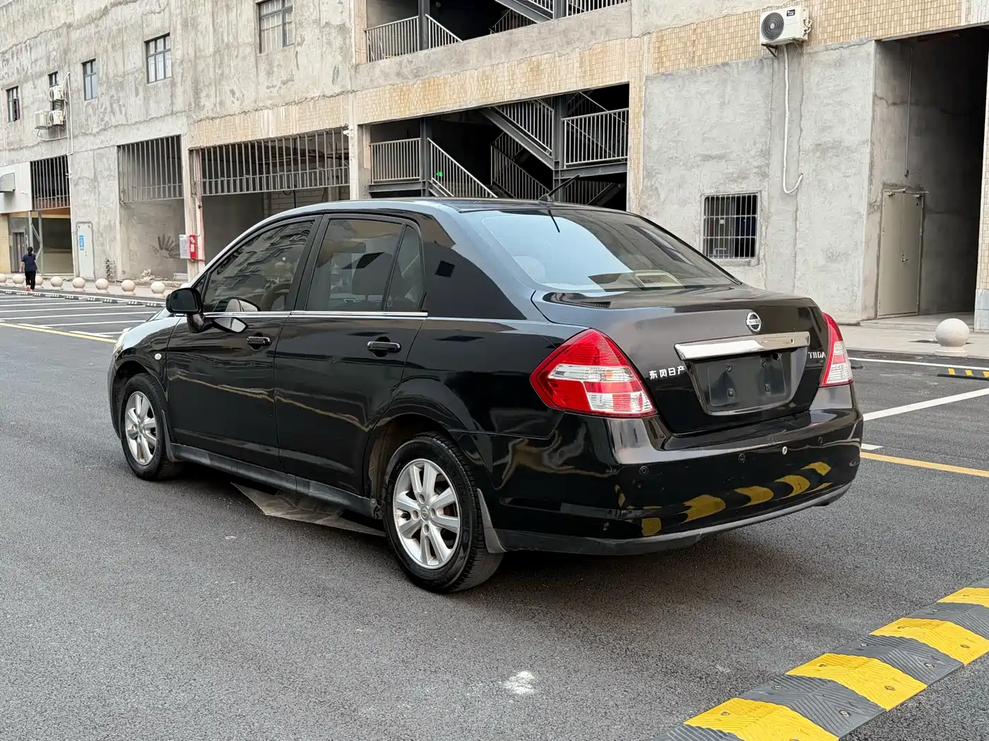 Nissan Tiida 2009 2009 1.6L Automatic Tech