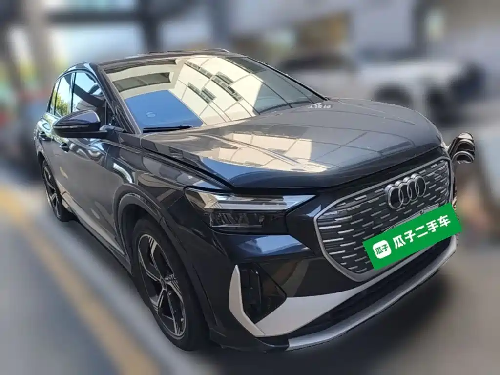 Audi Q4 e-tron 2023 2022 40 e-tron First Edition