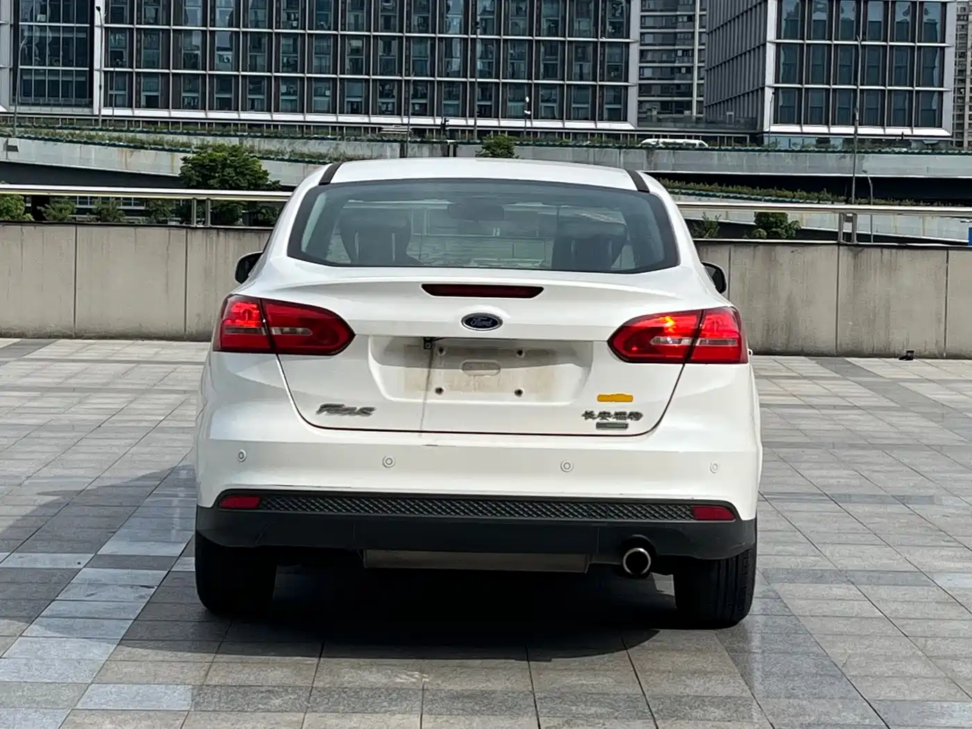 Фото 5 - Ford Focus