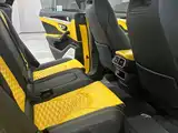 Фото 11 - Lamborghini Urus