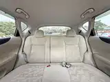 Photo 12 - Nissan Tiida