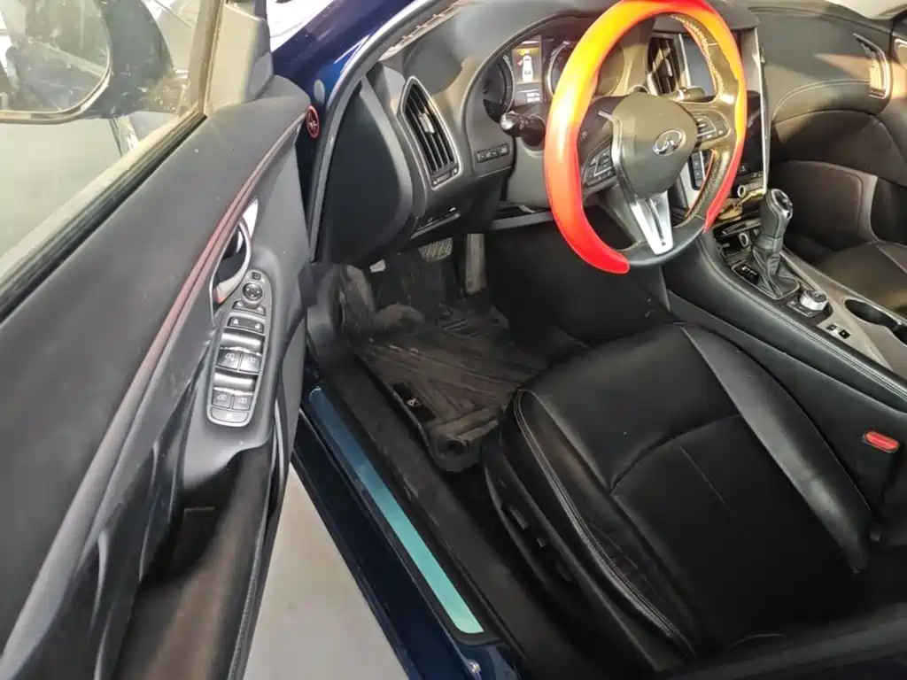 Infiniti Q50L 2020 2018 2.0T Leisure Edition (China VI)