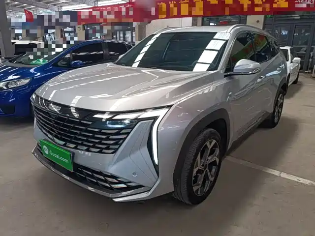 Geely Boyue L 2024