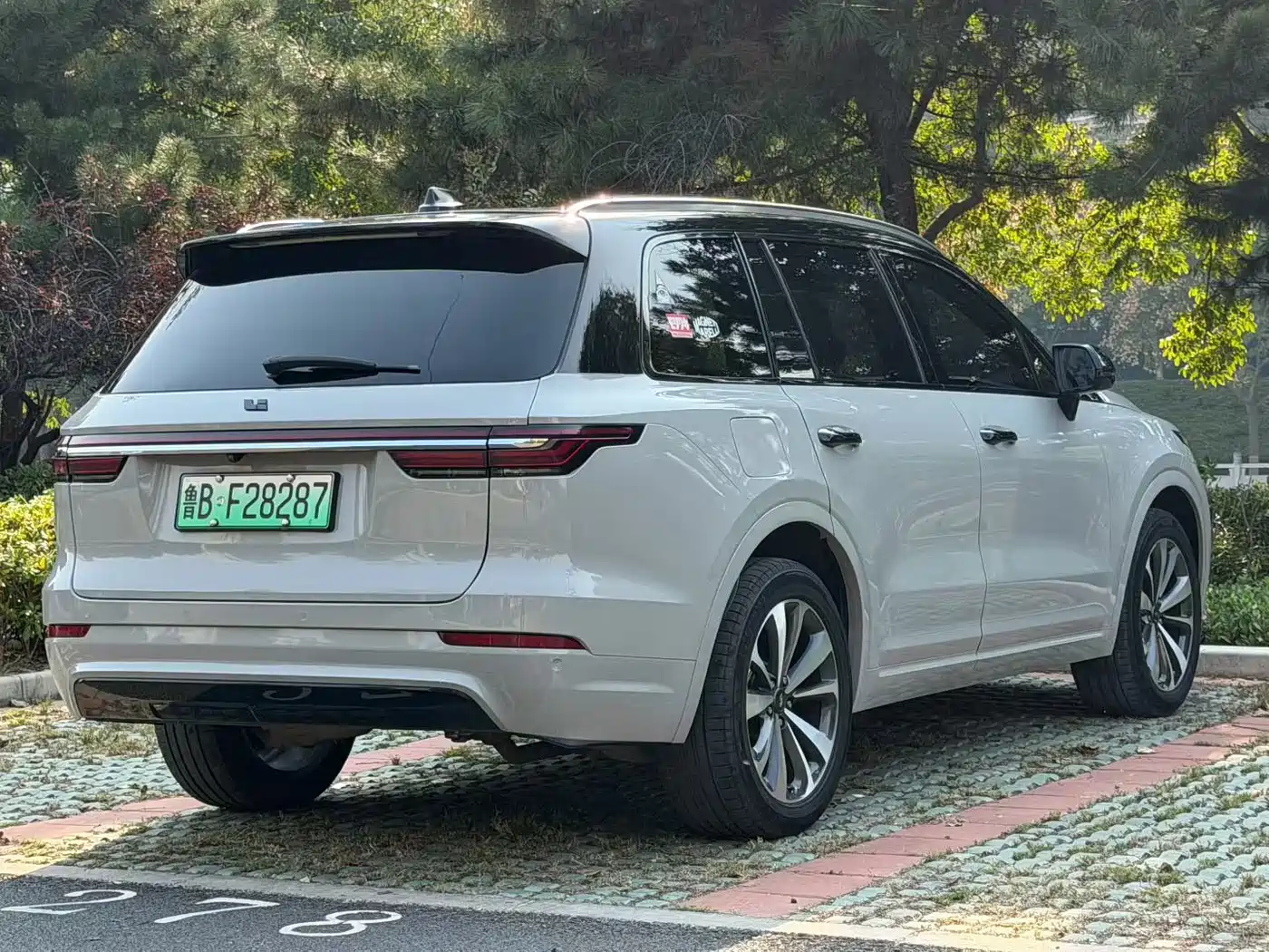 Li Auto Li ONE 2020 2020 Extended Range 6-seater