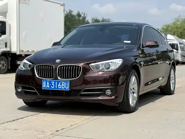  BMW BMW 5 Series GT 2014 528i Leading
