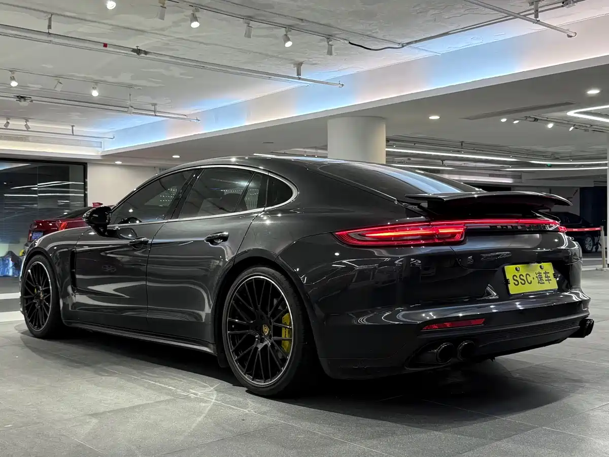 Porsche Panamera 2017 Panamera 3.0T фото 4